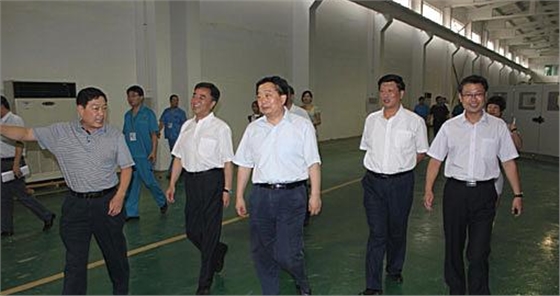 李亞來廠參觀.賽襄軸承網站資訊