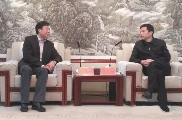 嚴(yán)鑒鉑董事長會見寶雞市領(lǐng)導(dǎo).sx賽襄軸承網(wǎng)站資訊